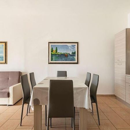 Dimoras Bellissimo Appartamento Centrocitta Olbia Bagian luar foto