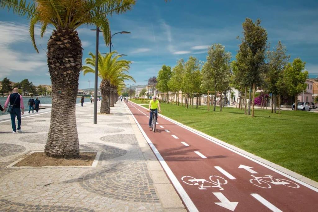 Dimoras Bellissimo Appartamento Centrocitta Olbia Bagian luar foto